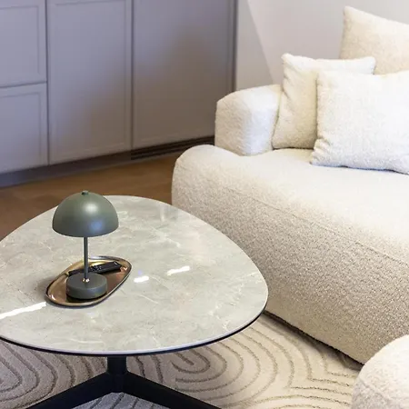 Apartamentas 100 & 1 Апартаменти Паланга