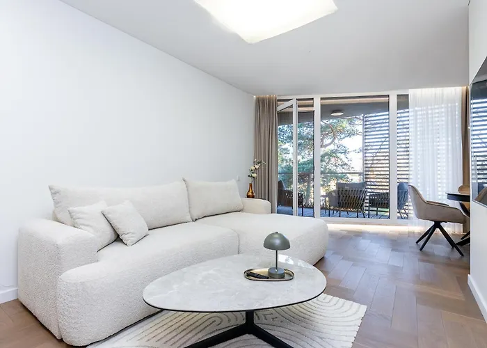 Apartamentas 100 & 1 * פלאנגה