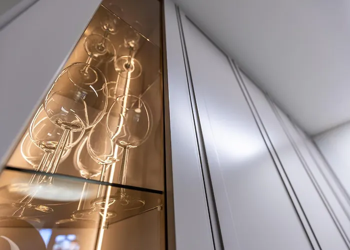 Apartamentas 100 & 1 *